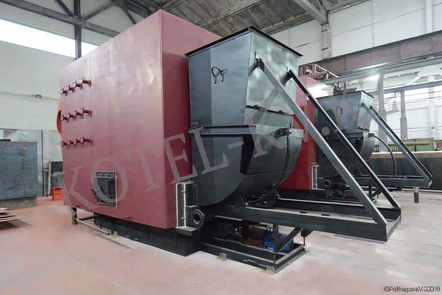 Твердотопливный котел с топкой ТШПМ